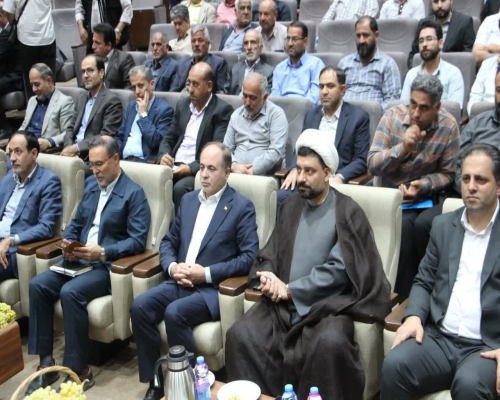 نشست هم‌اندیشی فعالان بخش کشاورزی ملایر با وزیر جهاد کشاورزی برگزار شد