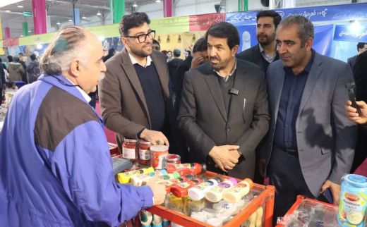 بازدید استاندار از نمایشگاه بهاره همدان