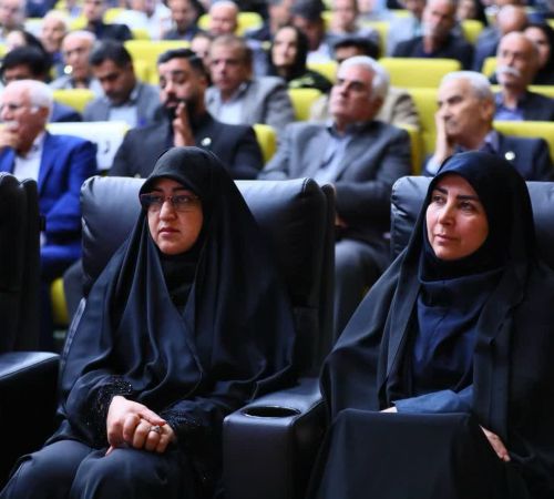 حضور مدیرکل زنان و خانواده استانداری همدان در همایش بیست و هفتمین جشنواره خیرین مدرسه ساز استان