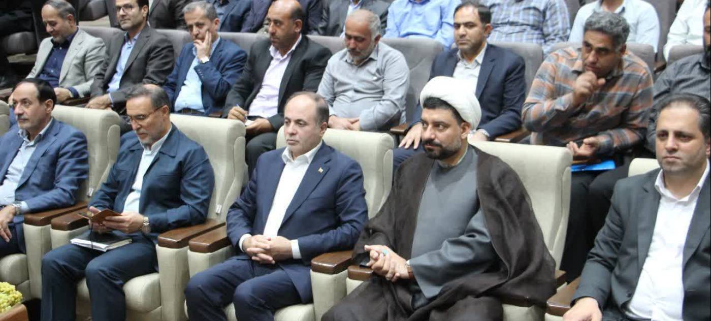 نشست هم‌اندیشی فعالان بخش کشاورزی ملایر با وزیر جهاد کشاورزی برگزار شد