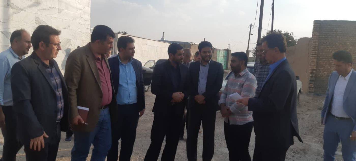  فرماندار فامنین در جمع اهالی روستای حاجی آباد گفت: در تمامی روستاهای شهرستان از جمله روستای حاجی آباد تامین آب شرب در اولویت است