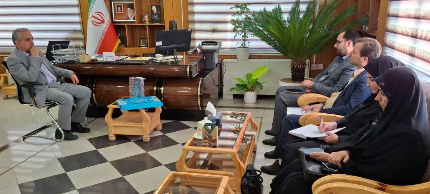  تأکید فرماندار همدان بر نقش فرهنگی کانون پرورش فکری در مدیریت نسل جدید