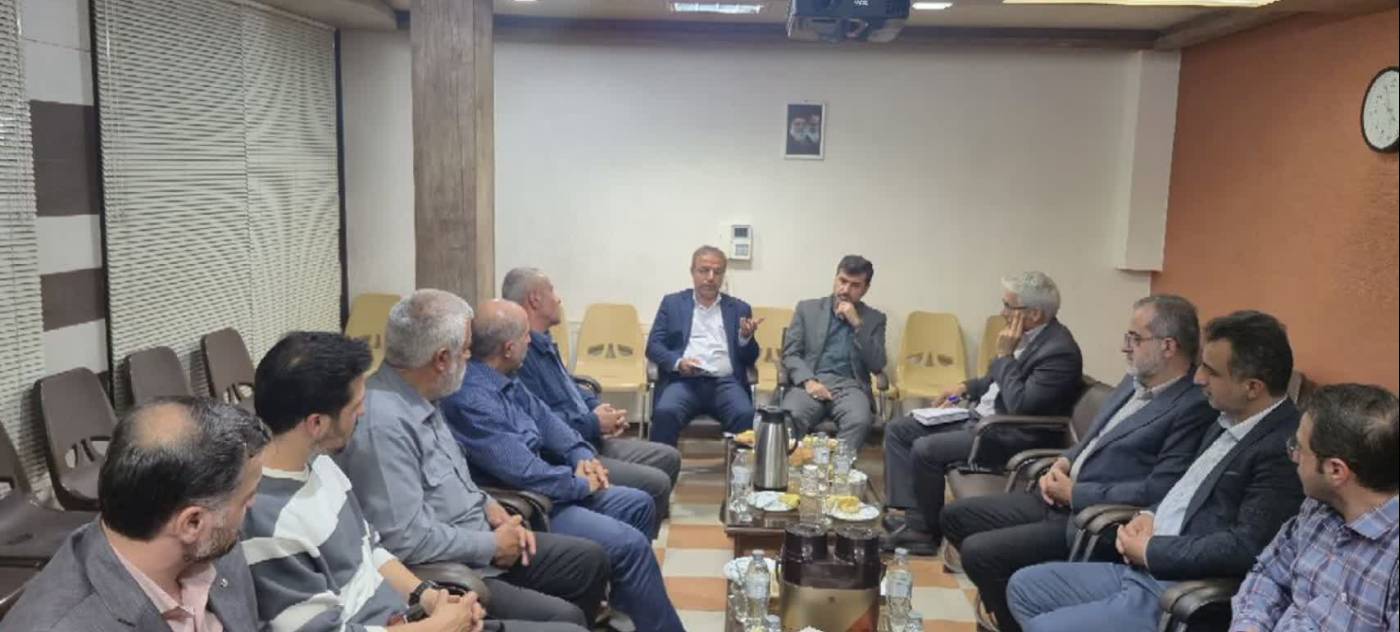 معاون استاندار: کنشگری احزاب در ارتقاء سرمایه اجتماعی نظام و دولت مؤثر است