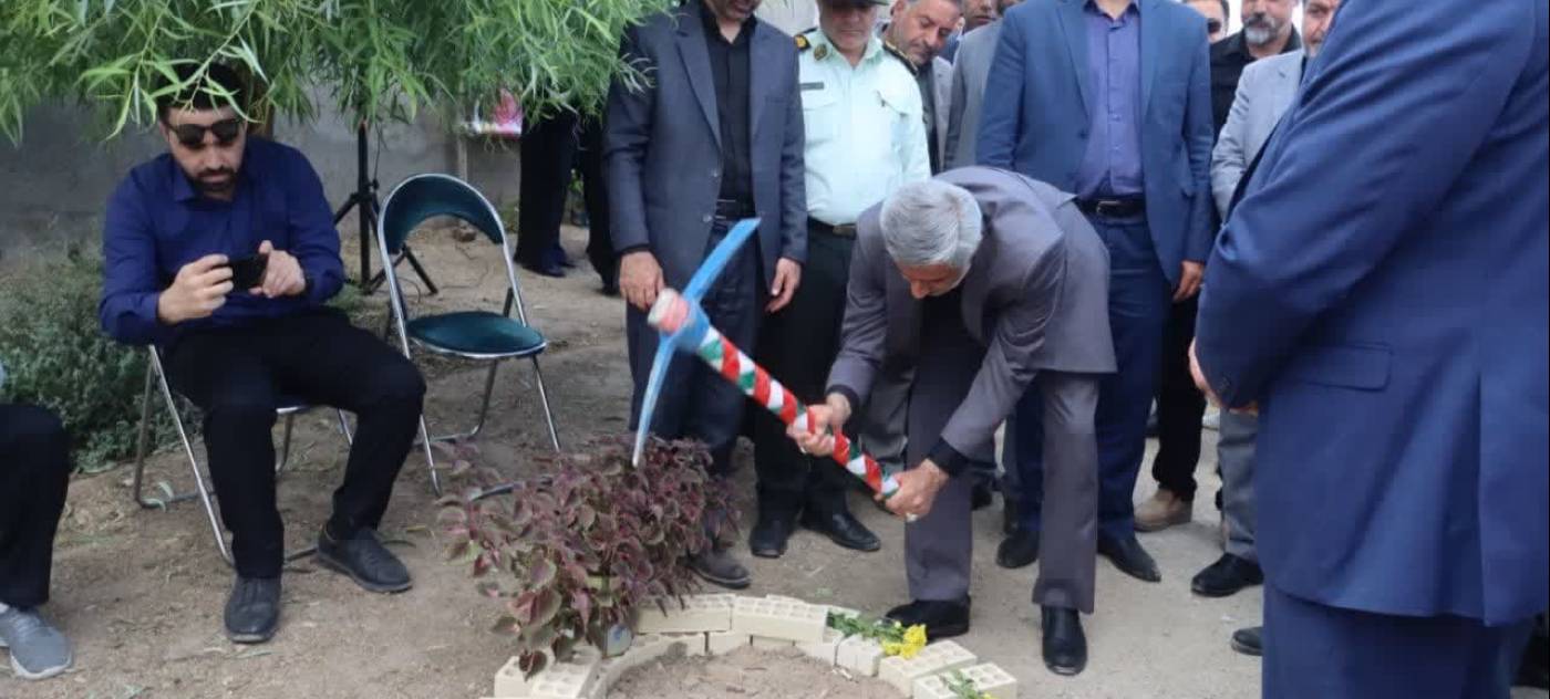 آغاز عملیات اجرایی مجتمع‌های آبرسانی خرمرود و اشترمل با حضور استاندار همدان