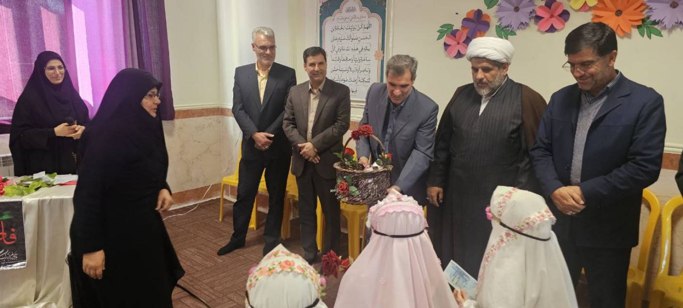 فرماندار نهاوند:  قران کریم کتابی جامع برای تکامل و پروراندن روح انسان است