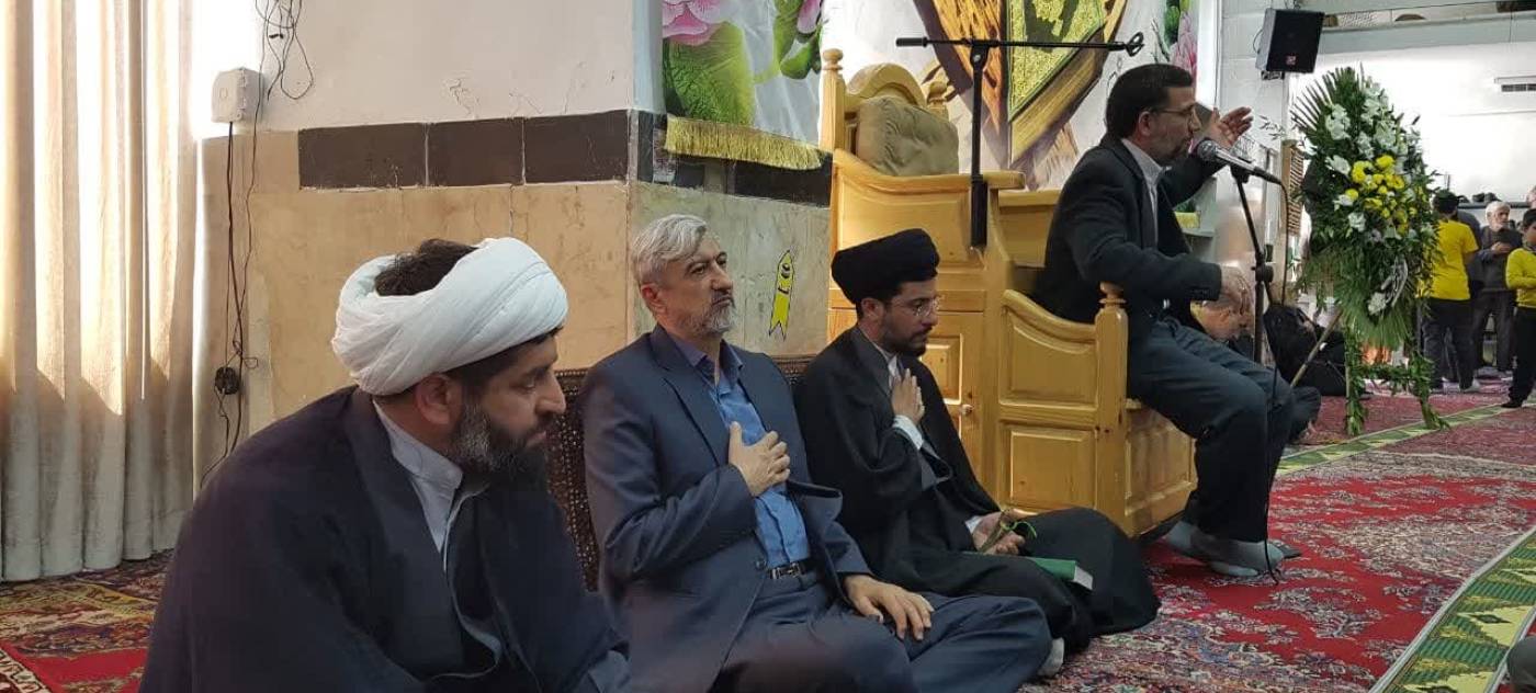 مراسم بزرگداشت به مناسبت هفتمین روز درگذشت ابوالشهید، پیشکسوت حوزه علمیه، عالم ربانی حجت‌الاسلام والمسلمین حاج سید الیاس شیخ الاسلامی (رحمة الله علیه) با حضور سید مجید شماعی سرپرست فرمانداری شهرستان تویسرکان مسولین روحانیت معزز و مردم شهید پرور  تویسرکان 