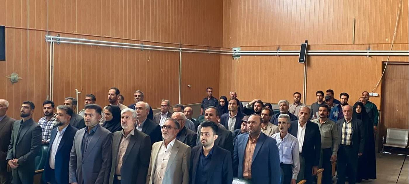 برگزاری همایش الگوی کشت محصولات زراعی سال زراعی ۱۴۰۵-۱۴۰۴ در شهرستان تویسرکان