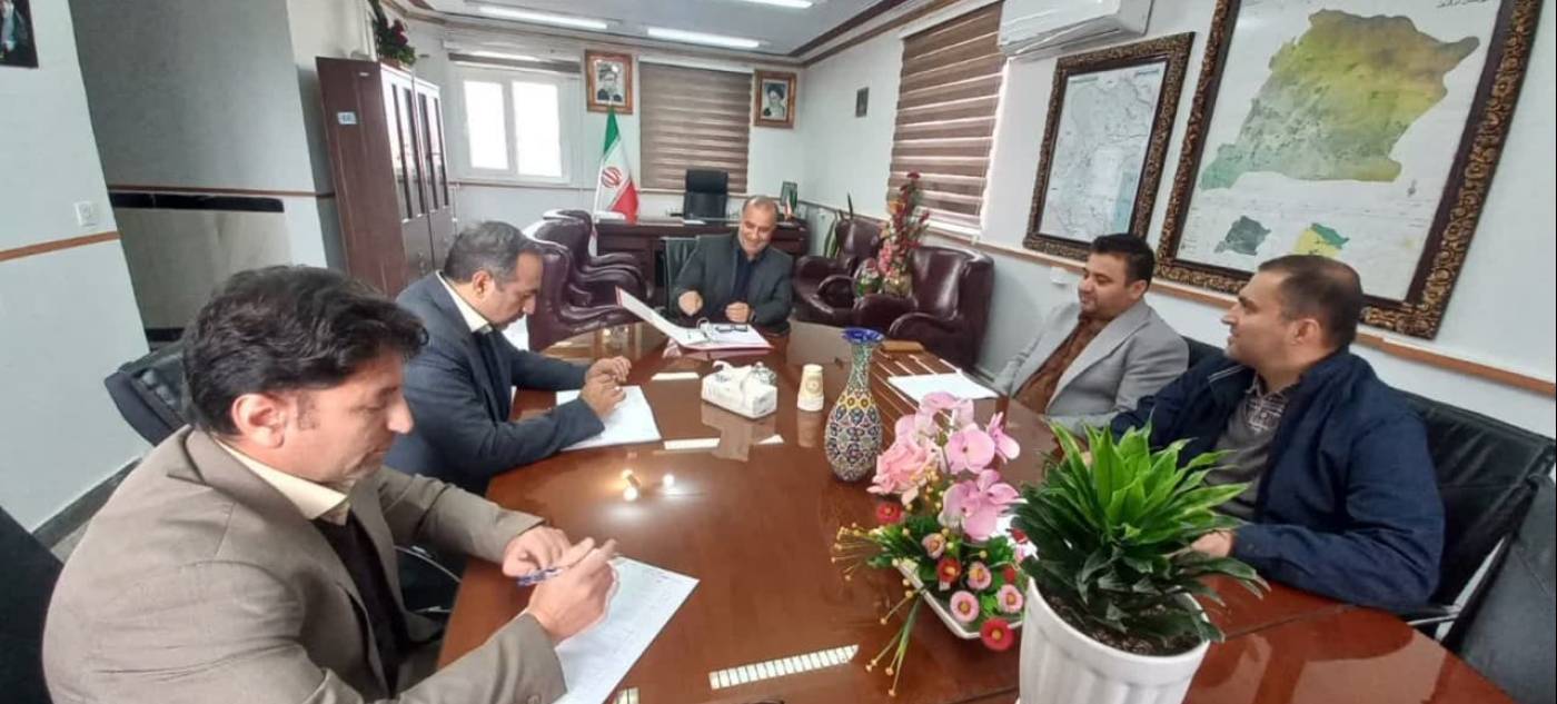 جلسه بررسی مشکلات زمین های نهضت ملی مسکن شهرستان به ریاست سرپرست فرمانداری درگزین برگزار شد