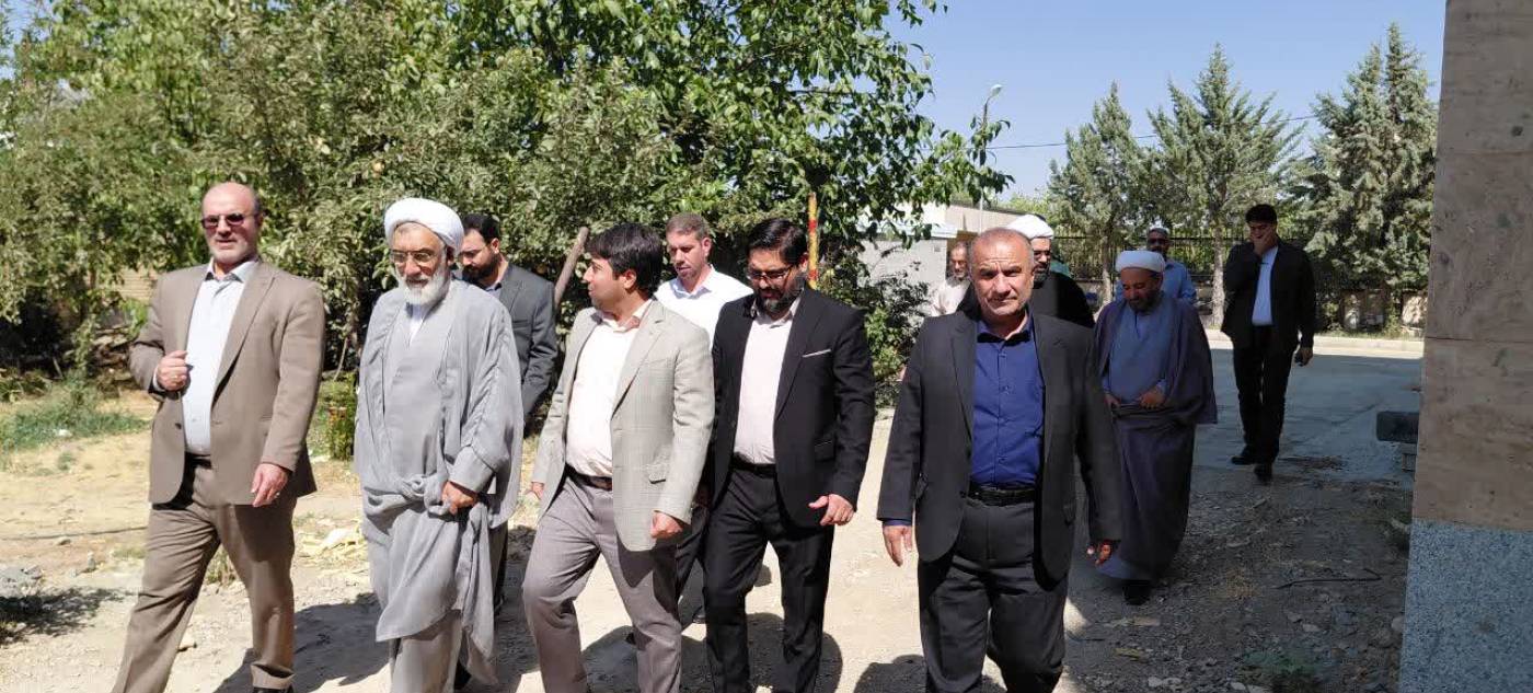 ازدید از روند عملیات عمرانی ساختمان دادگستری شهرستان درگزین