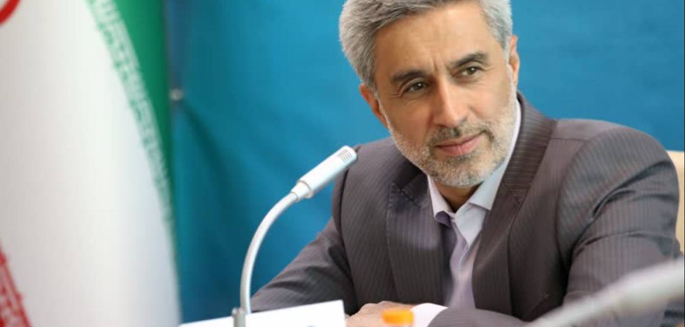 استاندار همدان: در طرح نهضت ملی مسکن، منافع مردم اصل است و باید در اولویت اقدامات باشد 