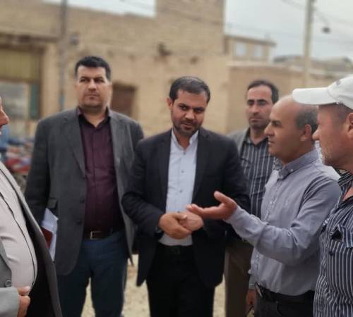فرماندار فامنین در روستای قلعه جوق؛ حضور در کنار مردم پیامی روشن از خدمتگزاری است.