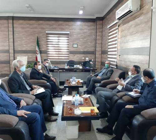 حضور جناب آقای مهندس جمشیدی مدیرعامل برق استان و معاونین در شهرستان رزن 